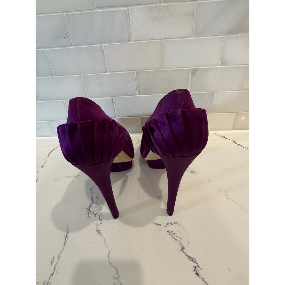 Charlotte Olympia | Paloma Fan Pleat Roxo - Picture 7 of 10